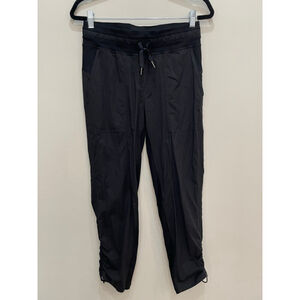 Lululemon Dance Studio Crop 25” Ankle Size 6 Black Drawstring Cuff